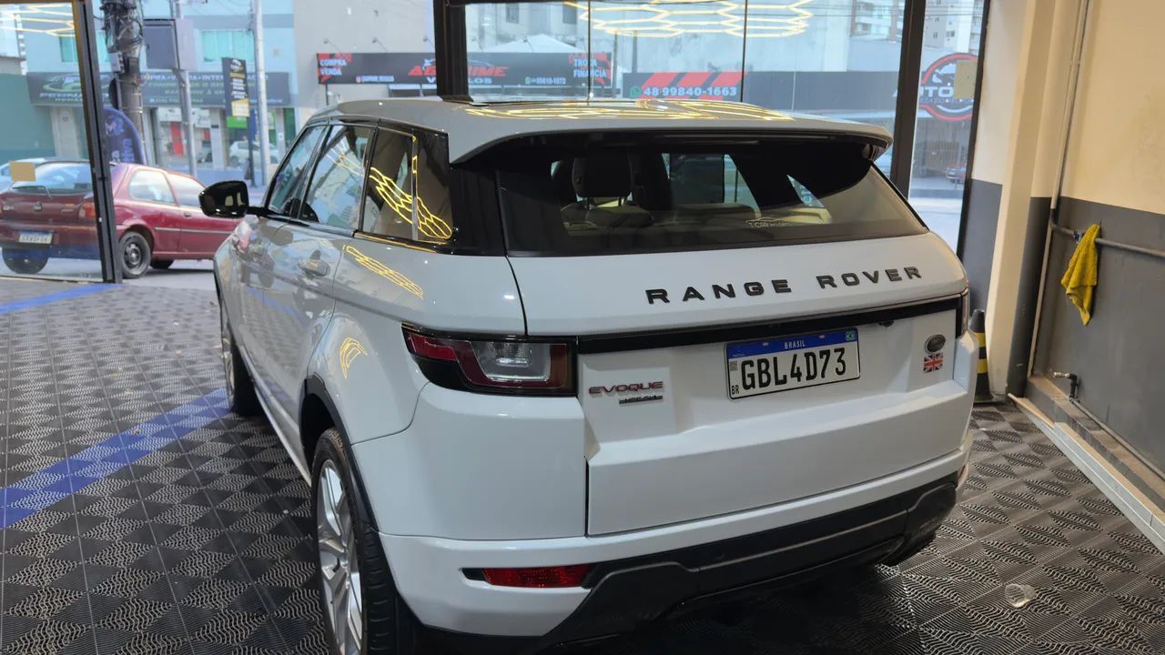 Land Rover Range Rover Evoque SI4 HSE Dynamic 2.0 Aut. 2016 - Foto 3