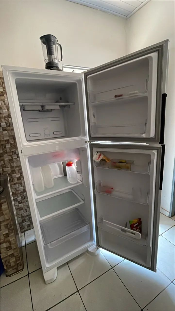 Geladeira nova 5 meses de uso - Foto 2