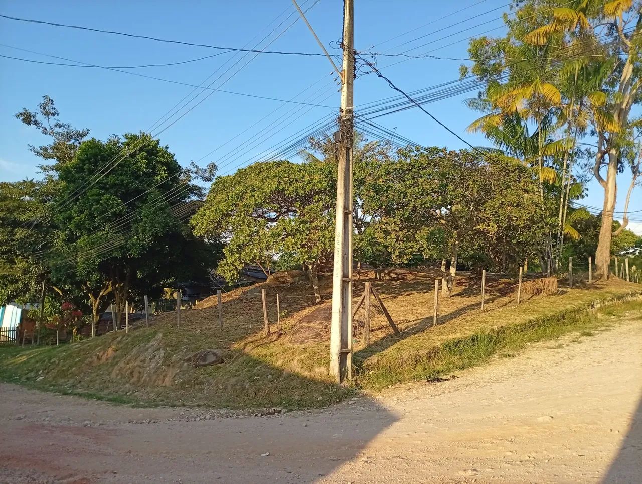 Vendo terreno de esquina em Pacaraima - Foto 2