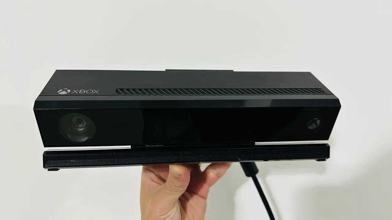 Kinect Xbox One + Jogos - Peças e Acessórios de Vídeo Game