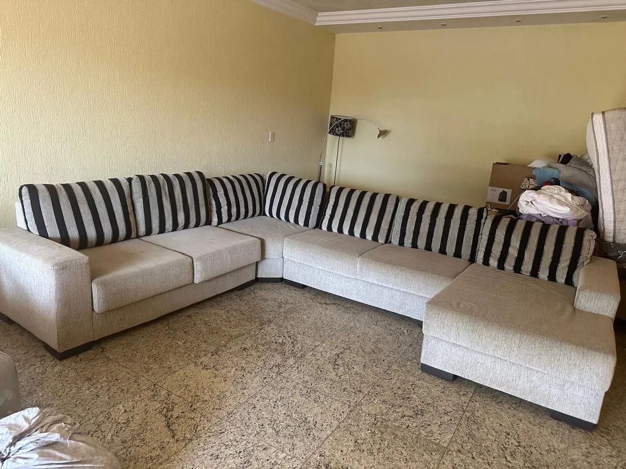 SOFÁ EM L ALTO PADRÃO  - Foto 3