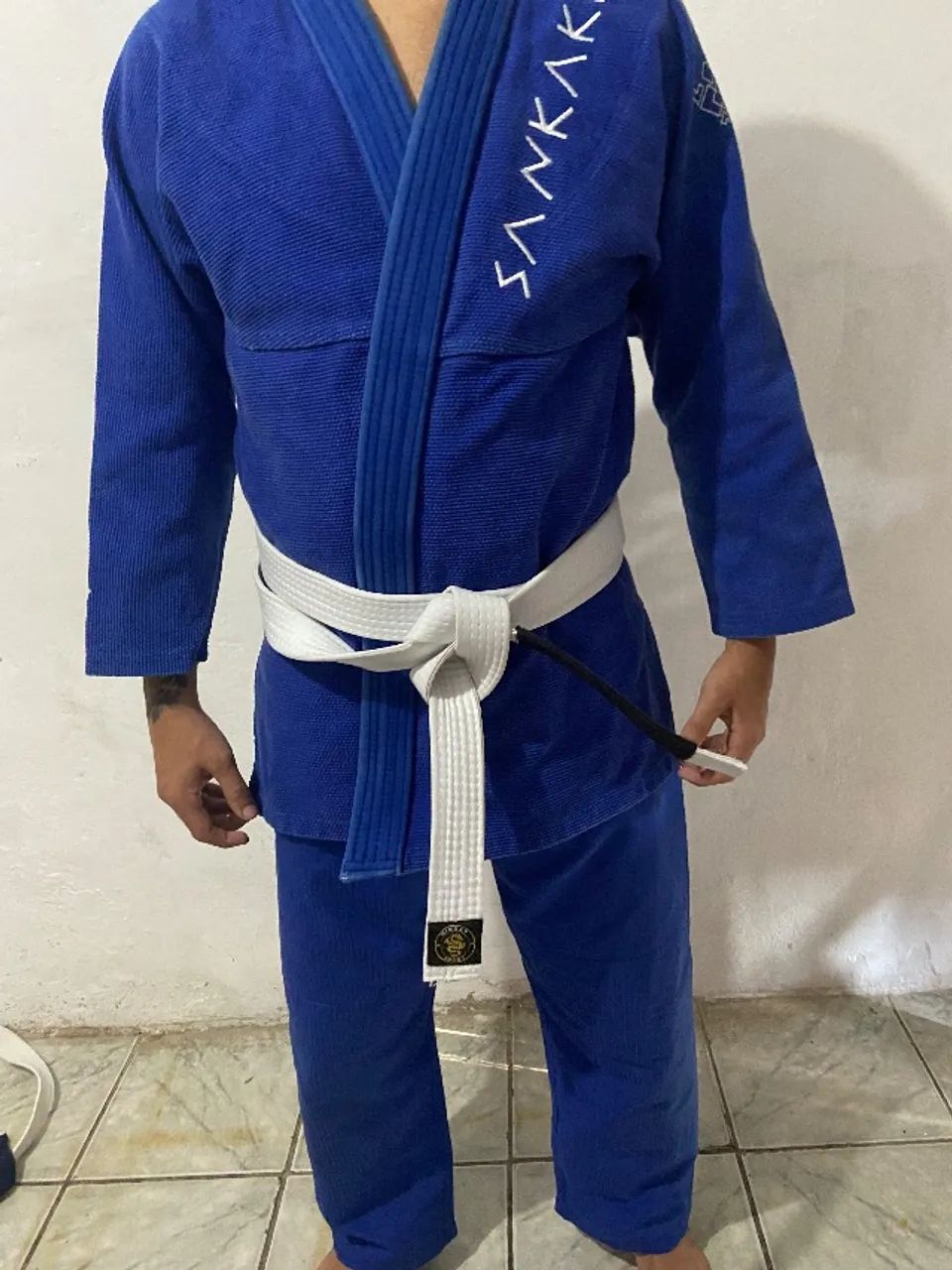 Vendes kimono semi novos 
