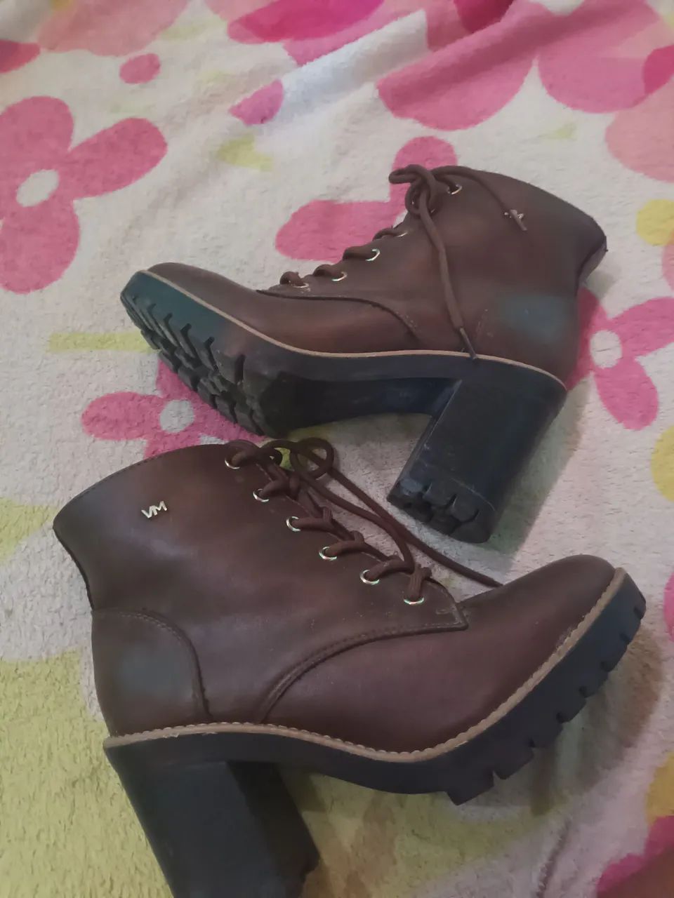 Bota  - Foto 2