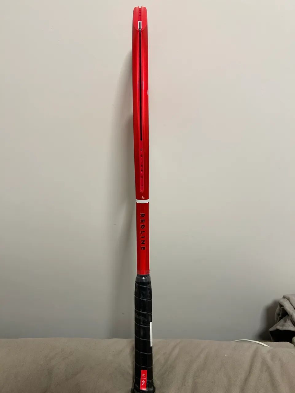 WILSON DEFYER REDLINE PRO | 98 | 305g | 16x20 | 2026 - Esportes