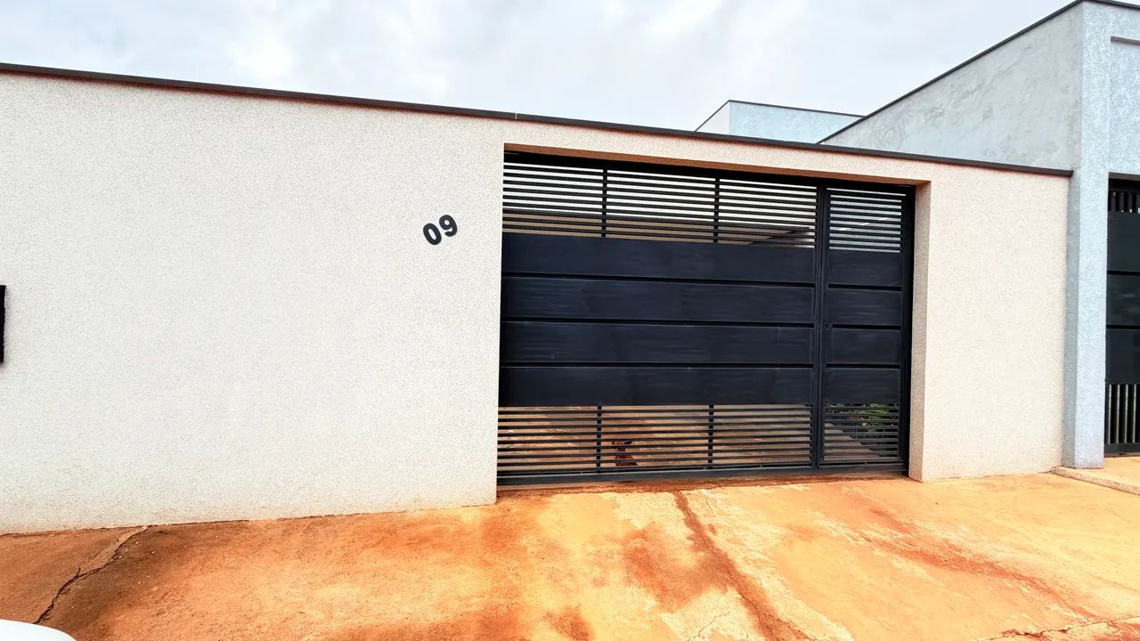 Vendo casa na 26 de setembro rua 2
