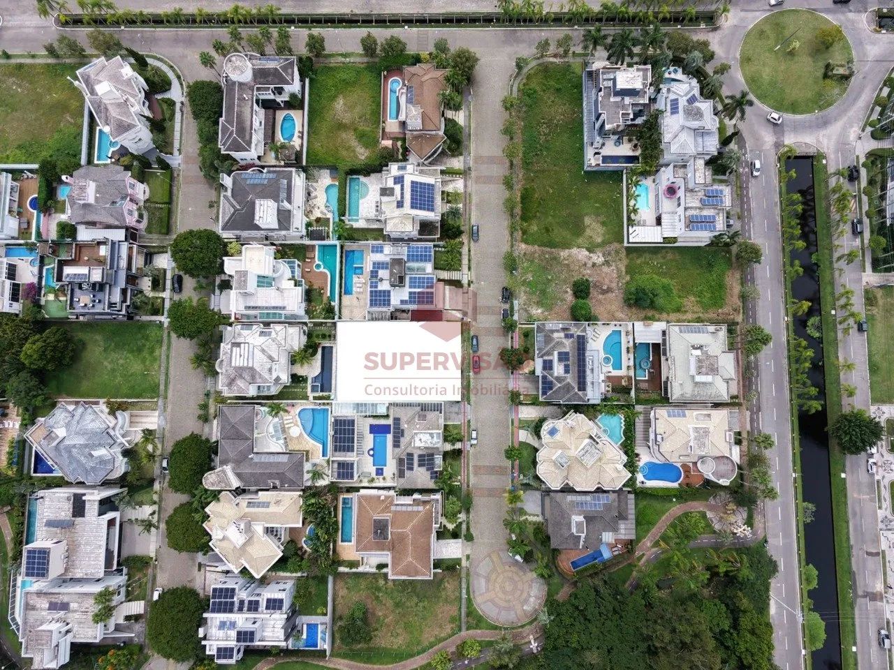 Terreno com 620 m² à venda, no Bairro Jurerê Internacional - Florianópolis/SC. - Foto 3