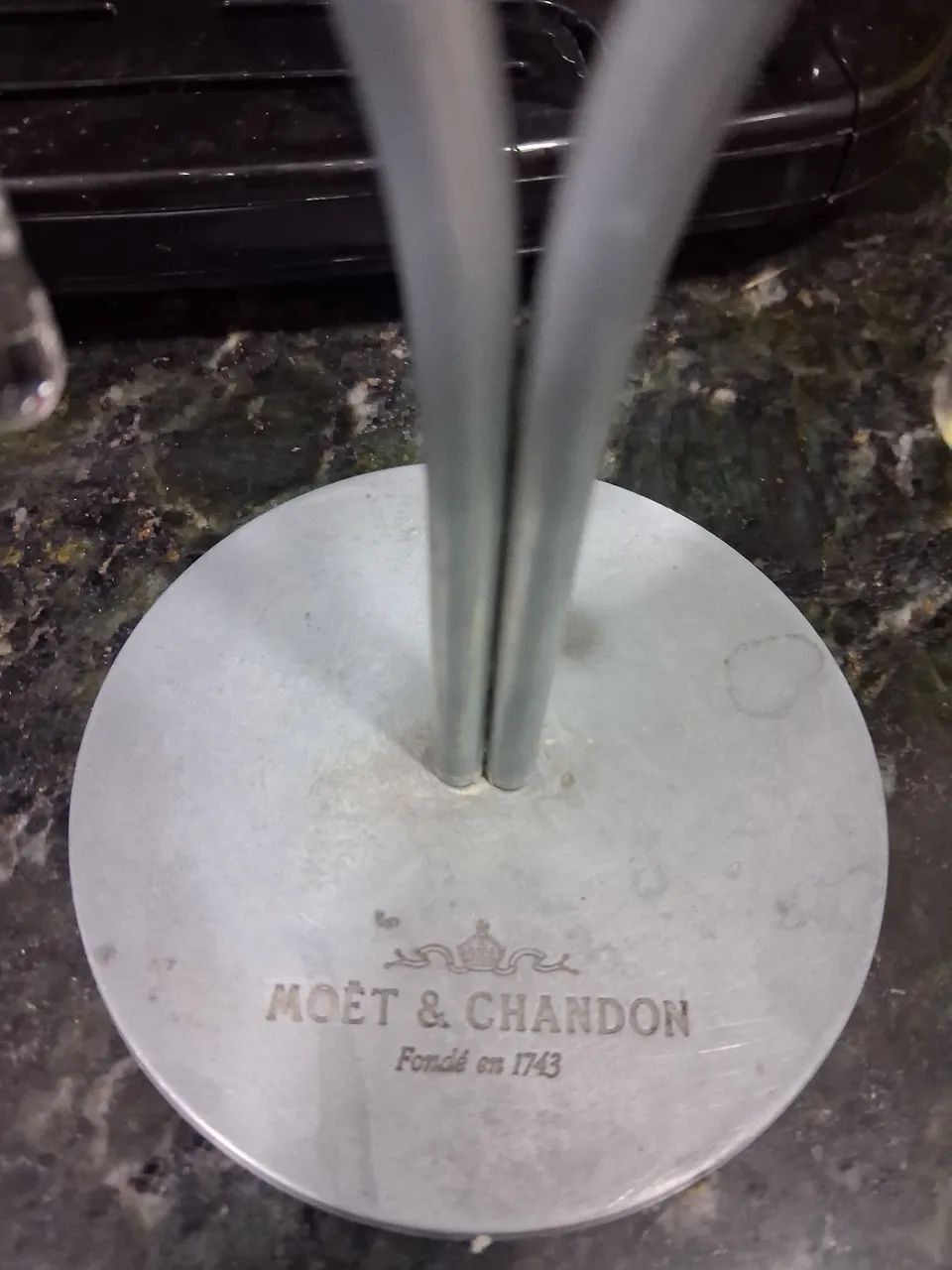 Antiguidade Taças com base Moët e Chandon - Foto 2