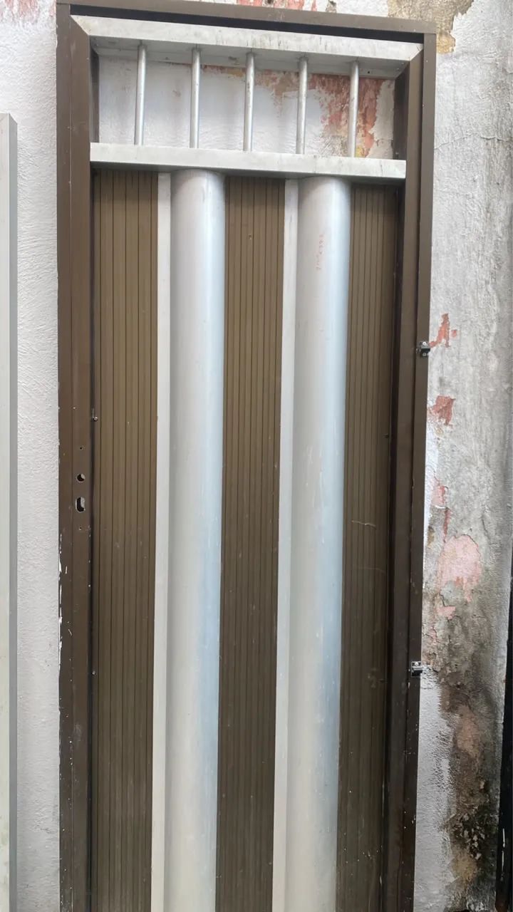 Portão de alumínio 
