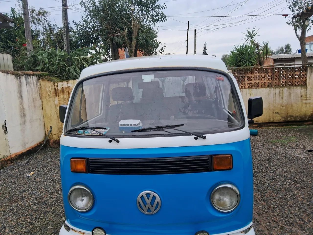 Volkswagen Kombi Standard/ Luxo/ Serie Prata 1998