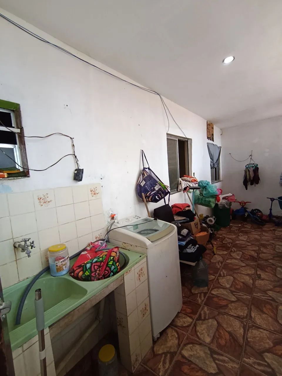 Duas casas em Vilar dos Teles próx casa e vídeo  - Foto 3