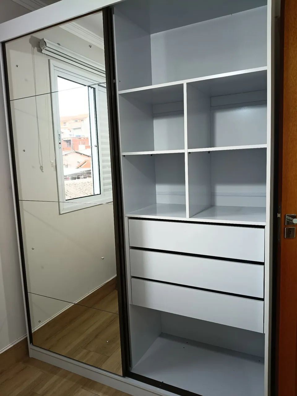 Guarda Roupa Solteiro  - Foto 3