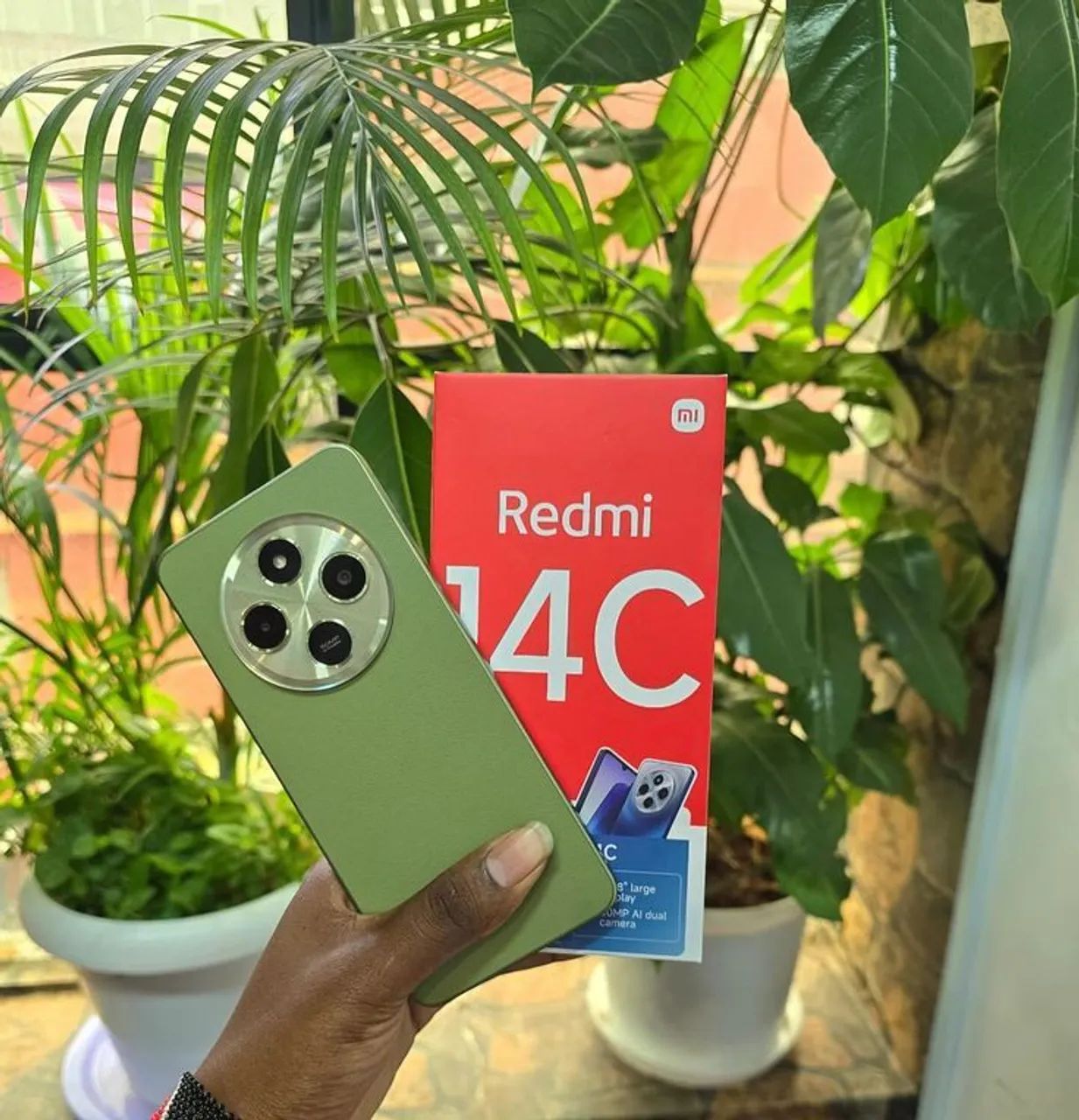 VENDO CELULAR REDMI 14C