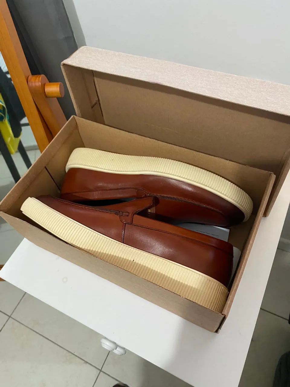 Sapato Slip-On com Solado de Borracha - Marca CNS - Foto 4