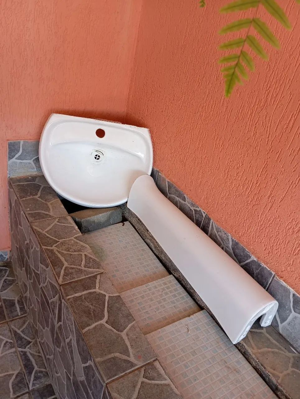 Lavando banheiro  - Foto 4
