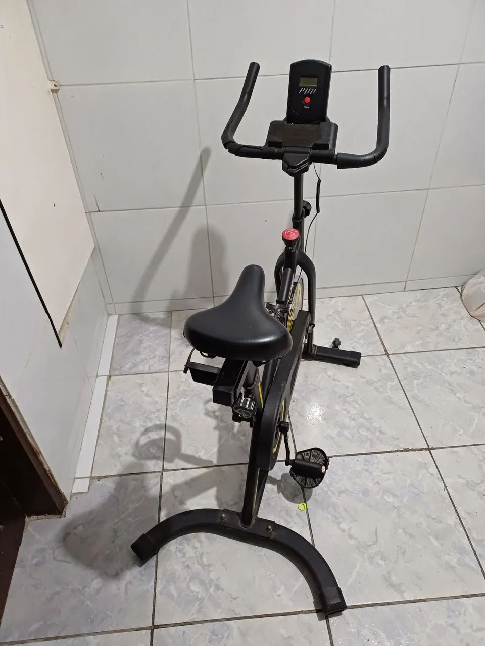Bike Ergométrica - ACADEMIA  - Foto 3