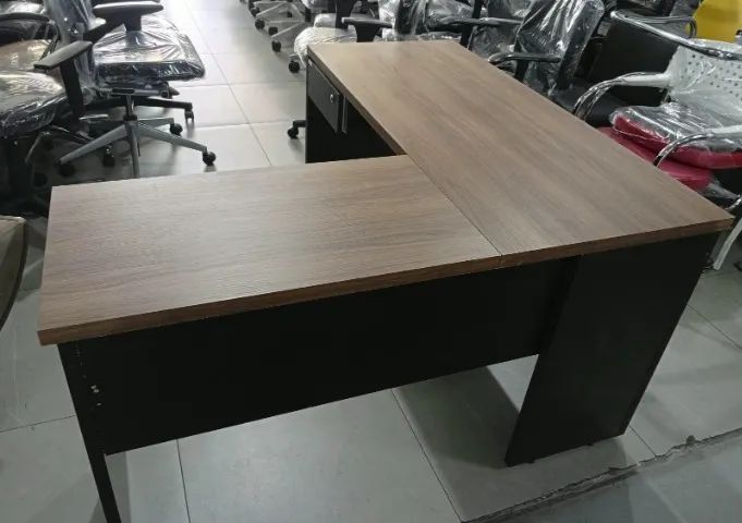 Mesa L para Escritório modelo Diretor  - Foto 2