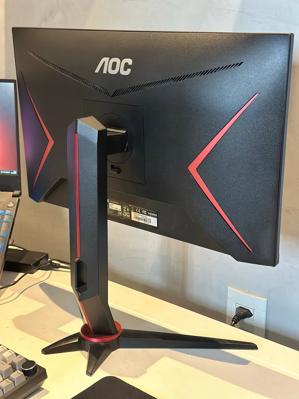 Monitor AOC 24G2S/BK 24? | IPS 165Hz + Ajuste de Altura - Foto 4