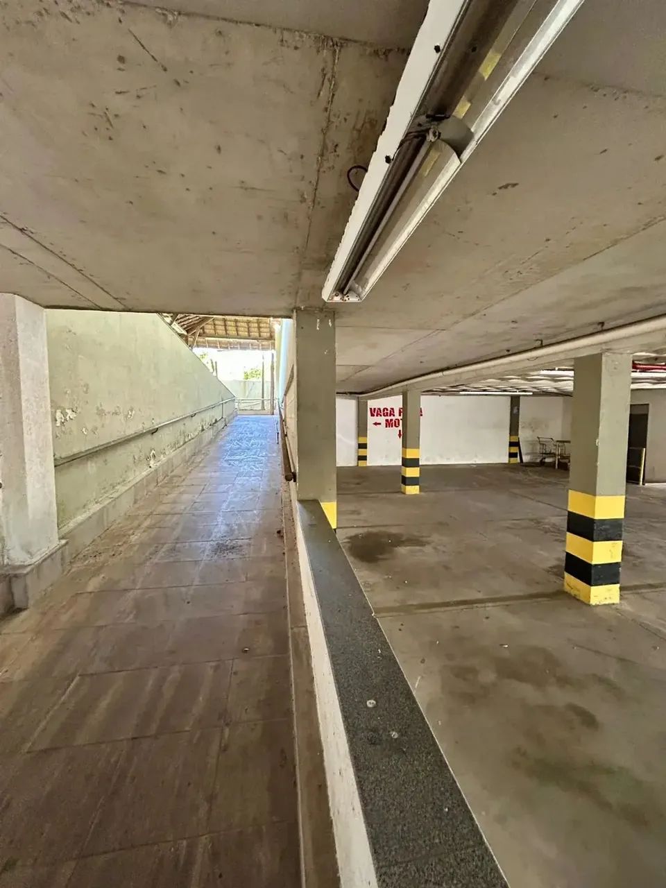 Comercial à venda em rua pública, ITAPUÃ, Salvador, BA - Foto 3