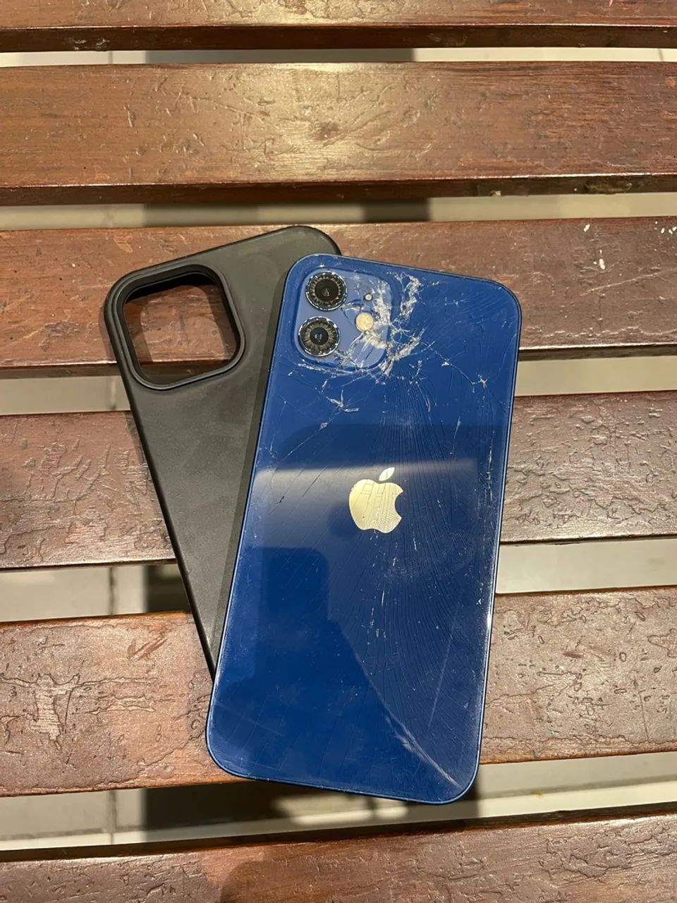 iPhone 12 Azul Marinho 