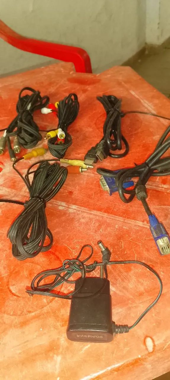 Cabos eletrônicos 
