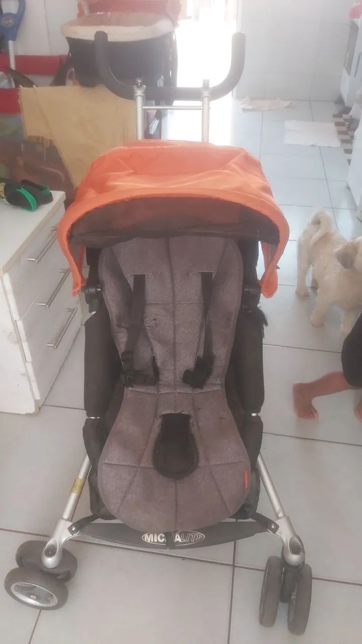 carrinho de bebê vem com moisés micralite toro