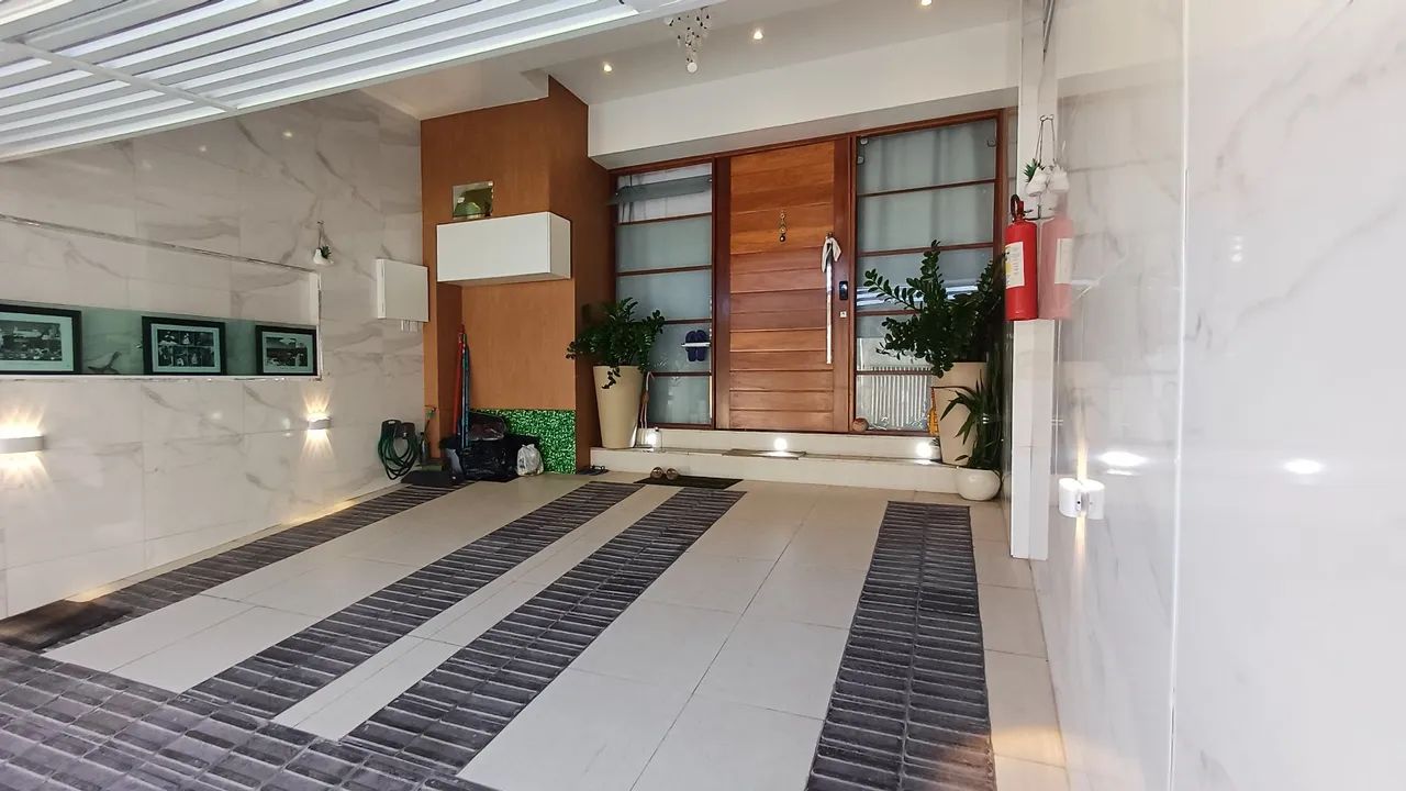 CASA 2/4 com suítes e Garagem no Cabula