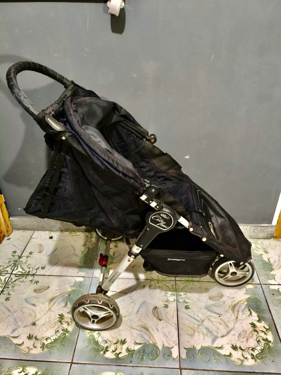 Carrinho de bebê dobrável 