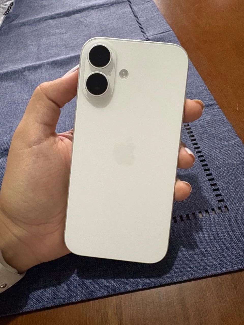 iPhone 16, Branco, 256gb - Foto 2