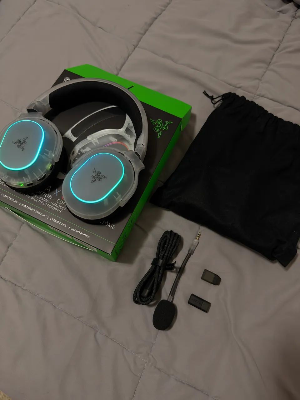 Headset Razer Barracuda X Chroma Phantom White - Foto 3