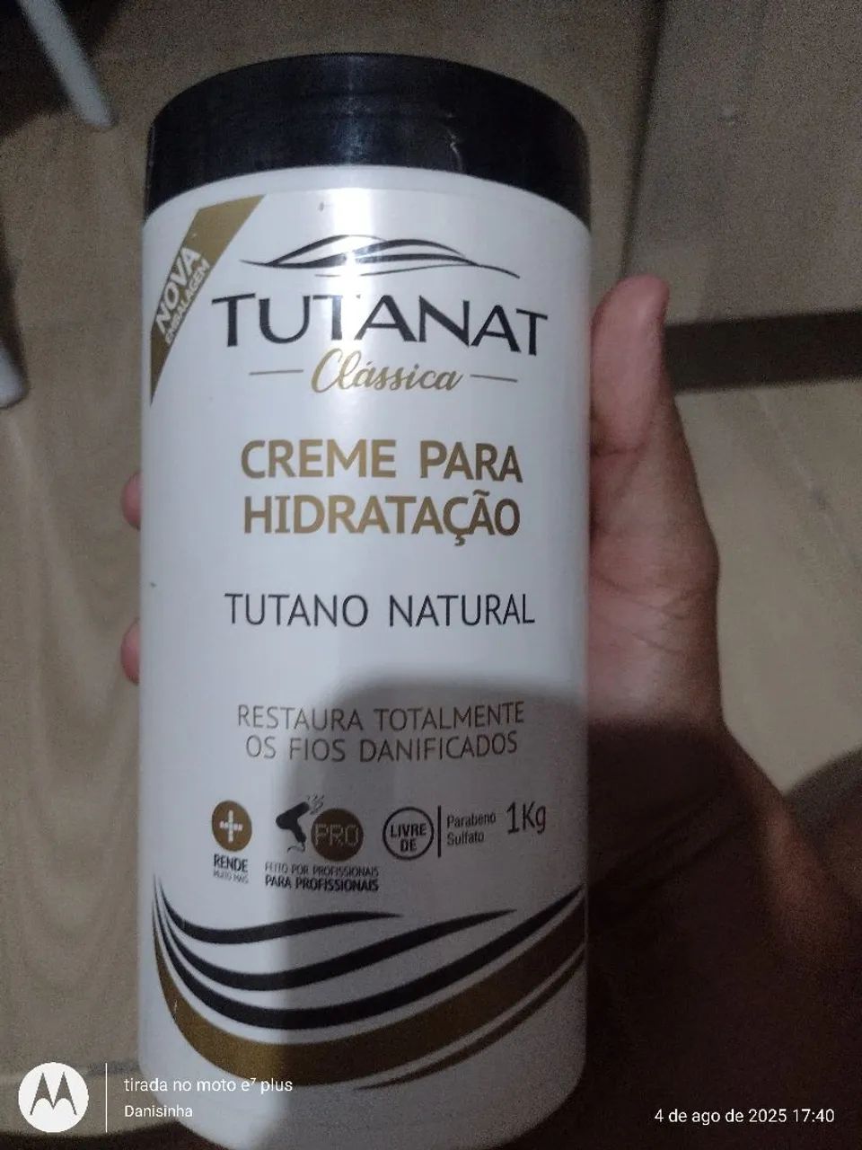 VENDE-SE CREME DE HIDRATAÇÃO DA TUTANAT LACRADO