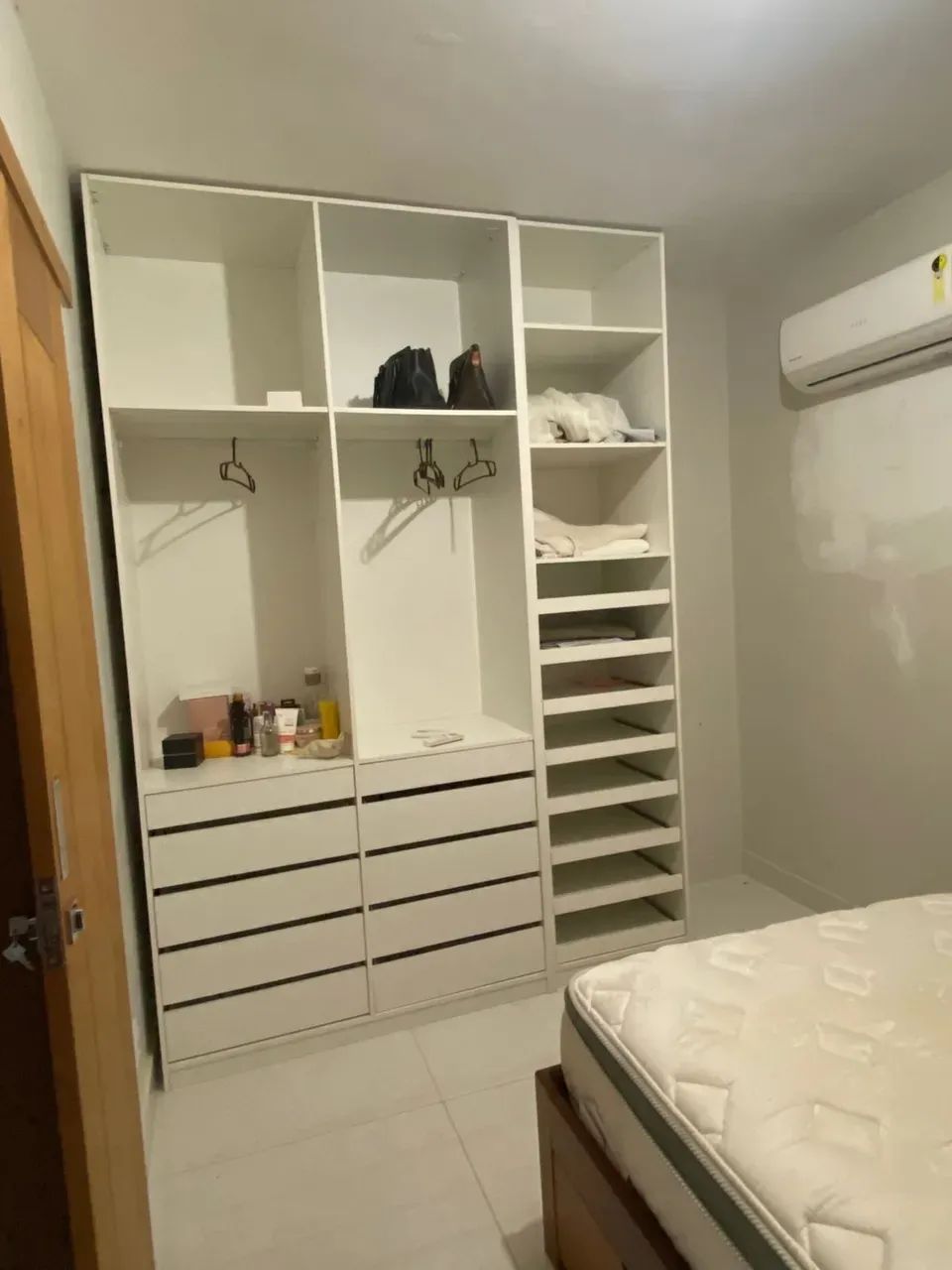 APARTAMENTO MOBILIADO NO ÁRVORES COM 2 QUARTOS- NASCENTE - Foto 2
