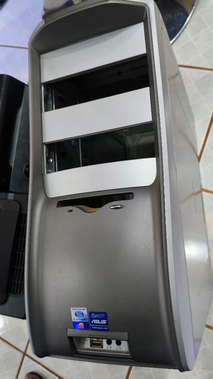 3 Gabinetes PC Desktop - Foto 3