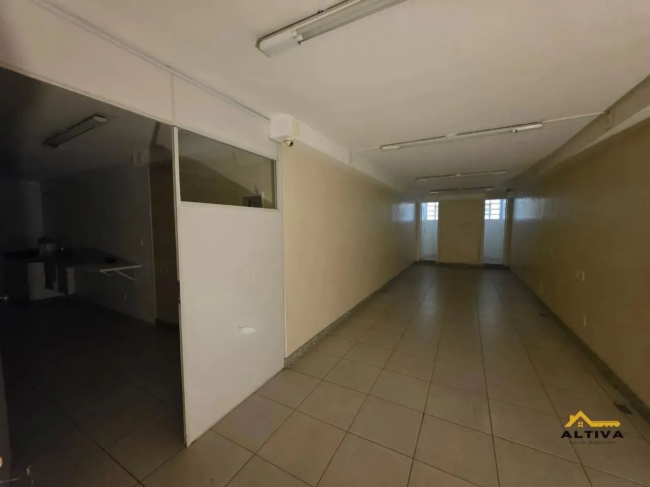 Sala Comercial Frontal 162 m²  Lourdes, BH | Aluguel R$3.000 - Foto 4