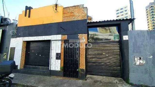 Casa comercial para locação Bairro Fundinho