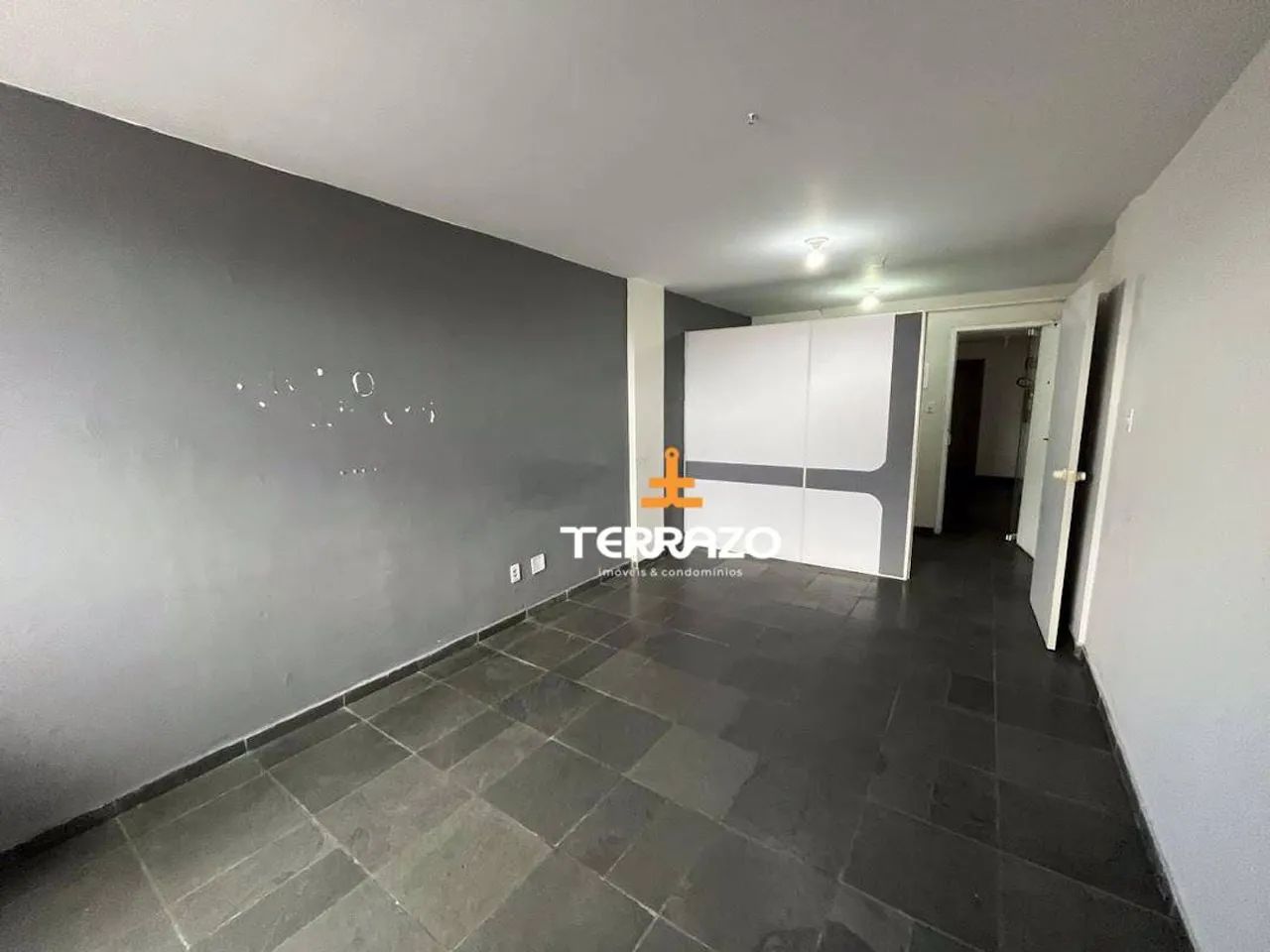 Sala Comercial à venda, Centro, Volta Redonda - SA0010. - Foto 5