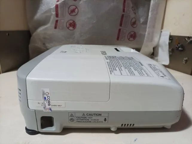 Projetor Epson PowerLite S17 com HDMI - Usado - Foto 3