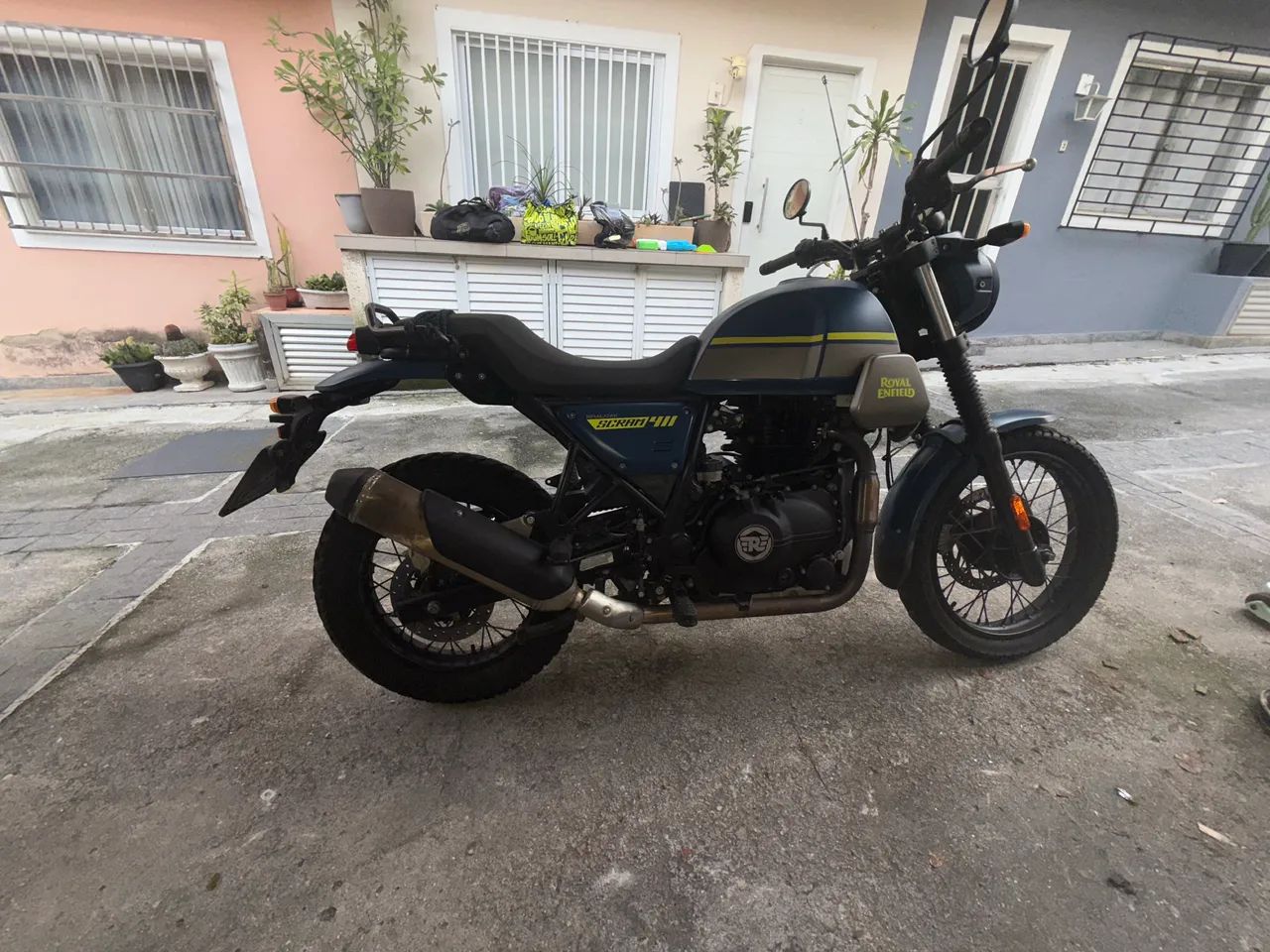 ROYAL ENFIELD SCRAM 411 - Foto 5
