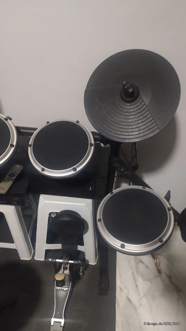 Bateria Eletrônica Behringer. - Foto 3