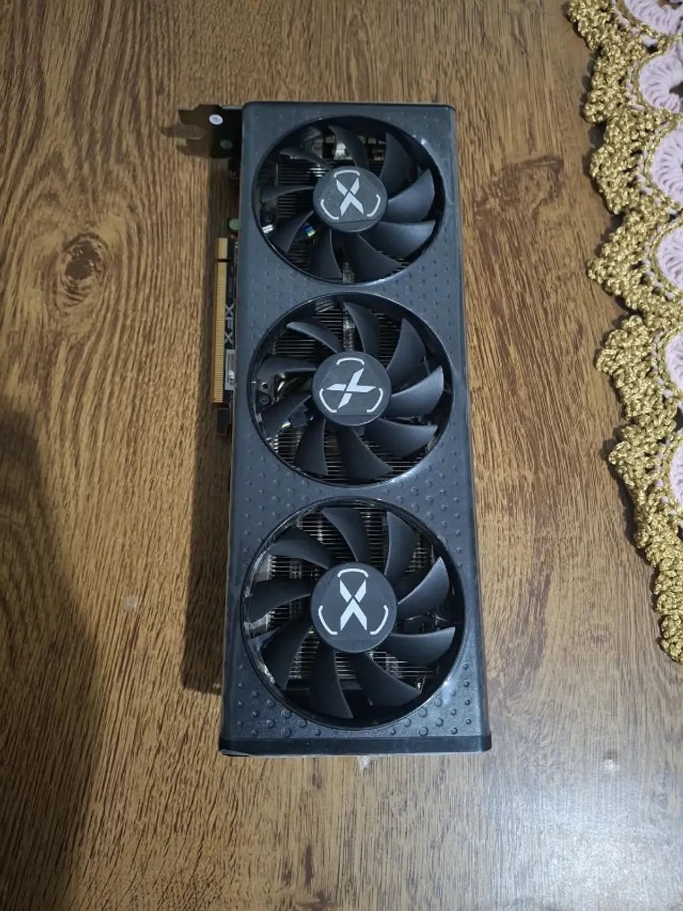 RX 7600 triple fan 