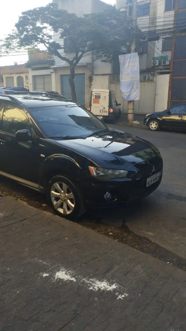 Mitsubishi Outlander OUTLANDER 3.0/ GT 3.0 V6 Aut. 2011