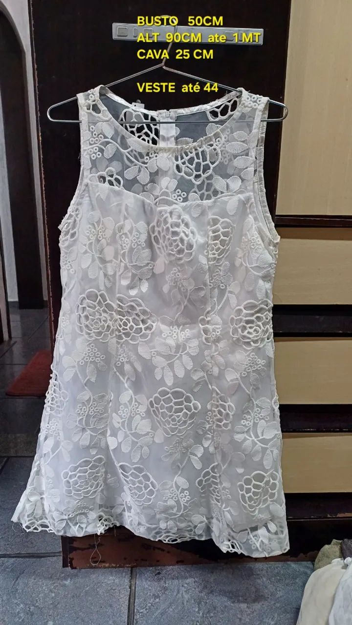 Vestidos e Blusas Lote - Foto 2