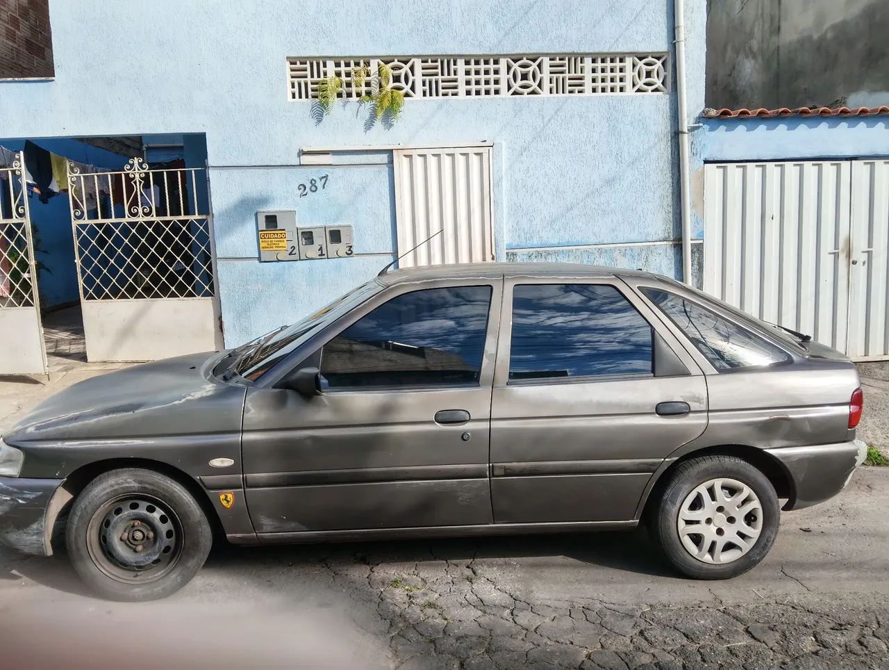 Ford Escort Escort GL 1.6 MPI 2001