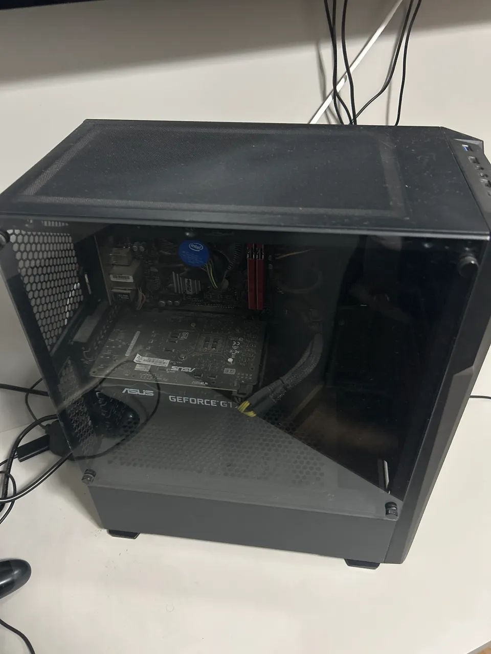 PC 1660Ti i5 9400F - Foto 2