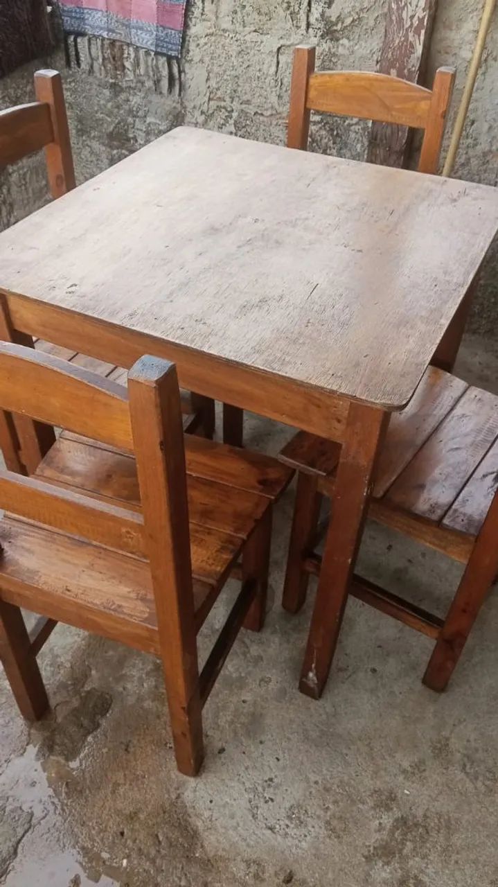 Mesas bar ou restaurante tenho 3 jogos