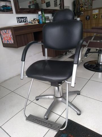 Cadeira Ferrante hidráulica para cabeleireiros/Barbeiros - Foto 2