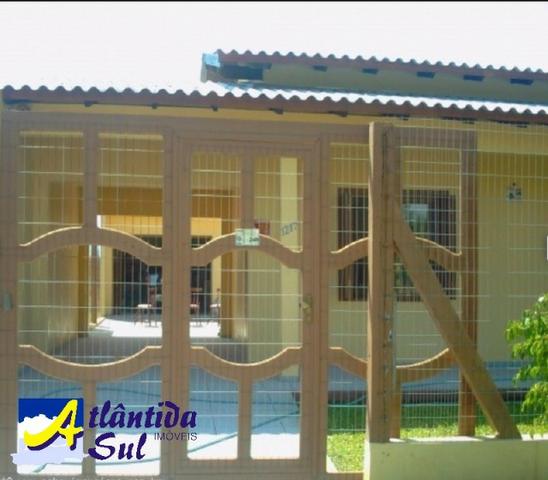 Casa em Atlântida Sul - Ótima oportunidade