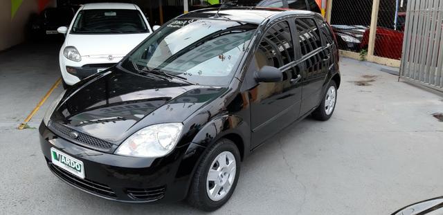 Ford Fiesta 1.0 Completo 2004