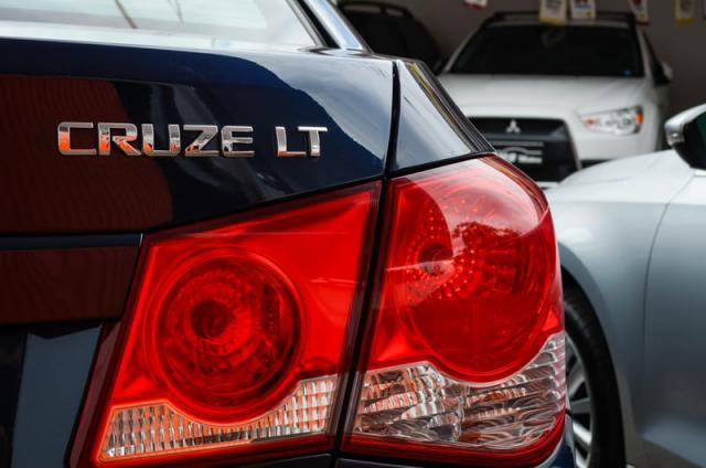 CHEVROLET CRUZE 1.8 LT 16V FLEX 4P AUTOMÁTICO - Foto 17