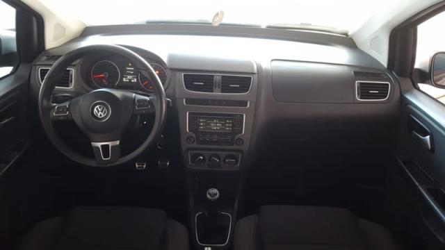 VOLKSWAGEN CROSSFOX 1.6 GII 2014 - Foto 2