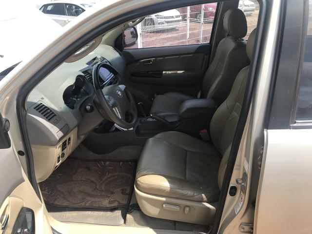 Sw4 7 lugares 2012 carro super conservado com 4 pneus novos - Foto 9
